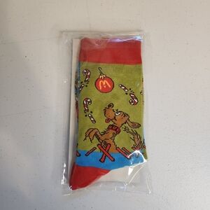 2025 McDonalds Happy Meal Adult The Grinch Socks New In Package Mismatched